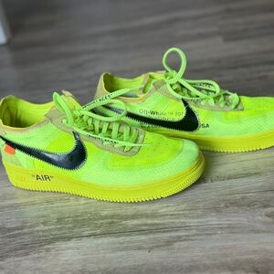 Nike Air Force 1 Low Off-White Volt